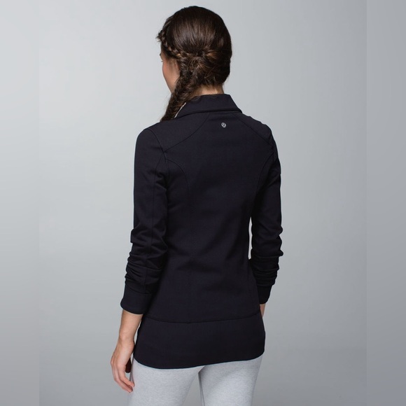 Lululemon Nice Asana Women's Black Jacket sz 8 - Picture 2 of 12